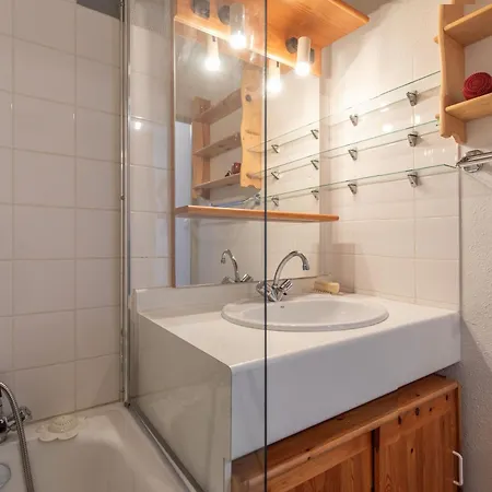 Bb19 - T2 Avec Garage Prive A *